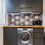 Chic 2-Room Apartment In The Heart Of Parisian Luxury