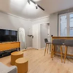 Chic 2-Room Apartment In The Heart Of Parisian Luxury